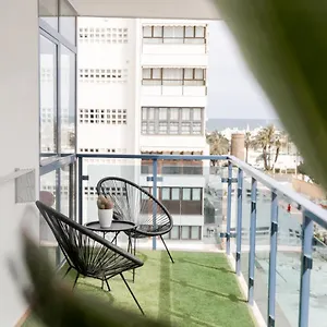Disfruta La Playa En Puerto Marina Benalmádena